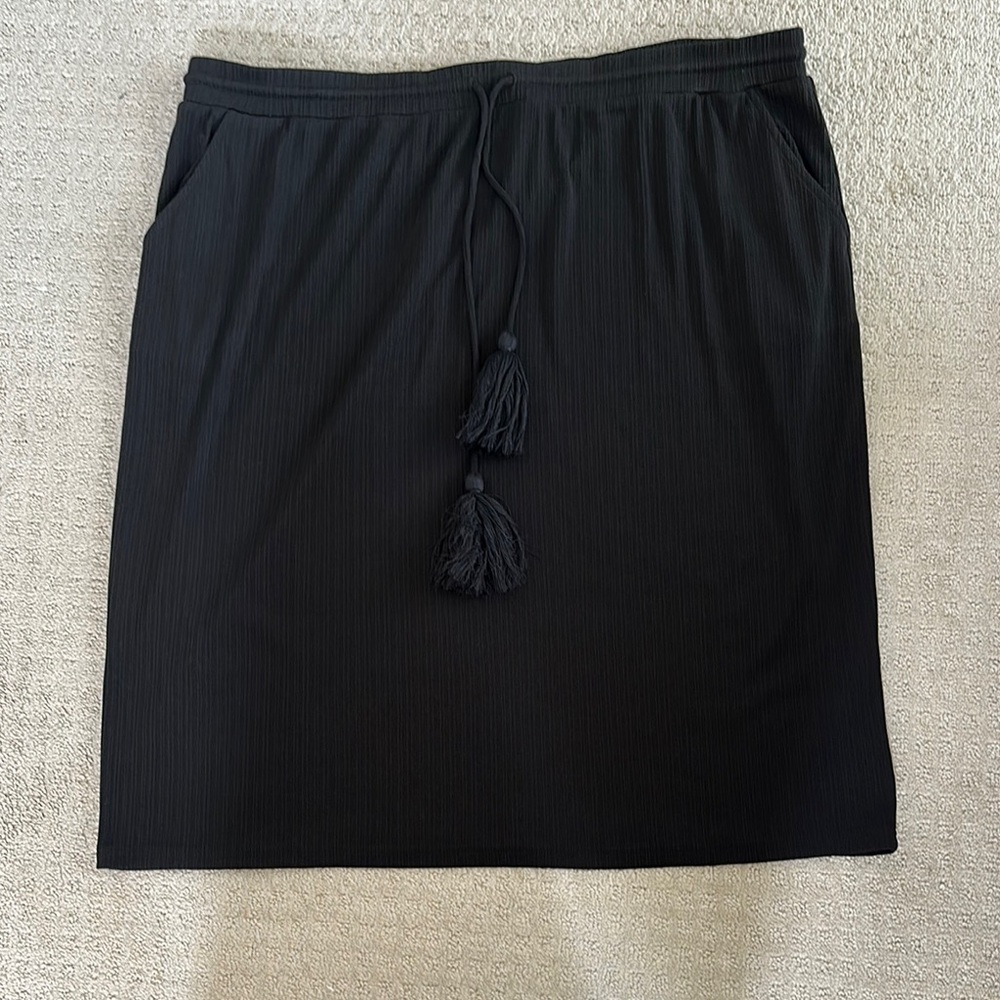 Dainty Jewells skirt